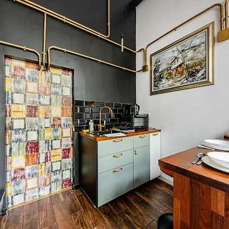 아파트 Andrassy Art -stunning With Ac Heroes' Square *