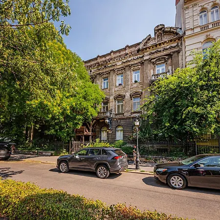 아파트 Andrassy Art -stunning With Ac Heroes' Square